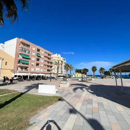 Апартаменты Apartamento Criss Торевьиа