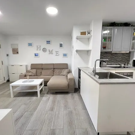 Апартаменты Apartamento Criss Торевьиа